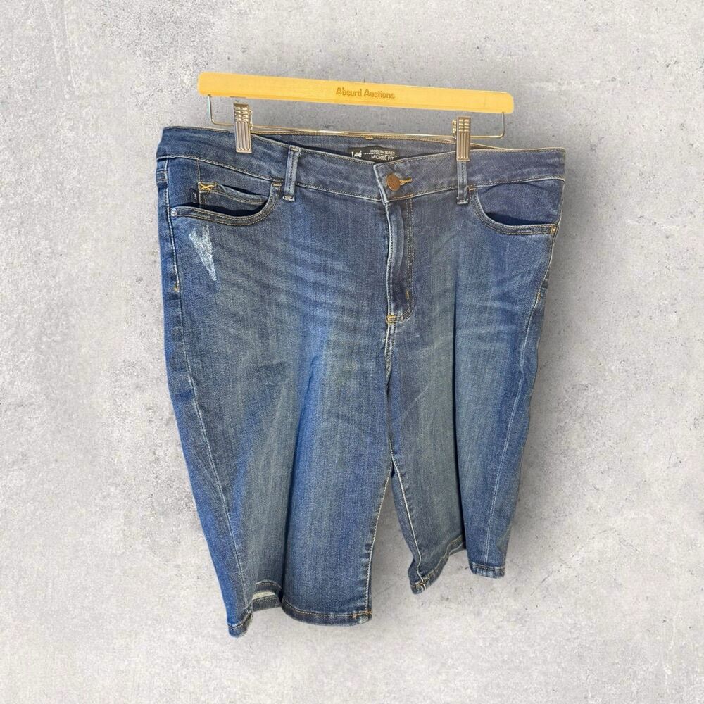 Lee Modern Series Womens Curvy Fit Jean Shorts Blue Stretch Mid Rise Size 18